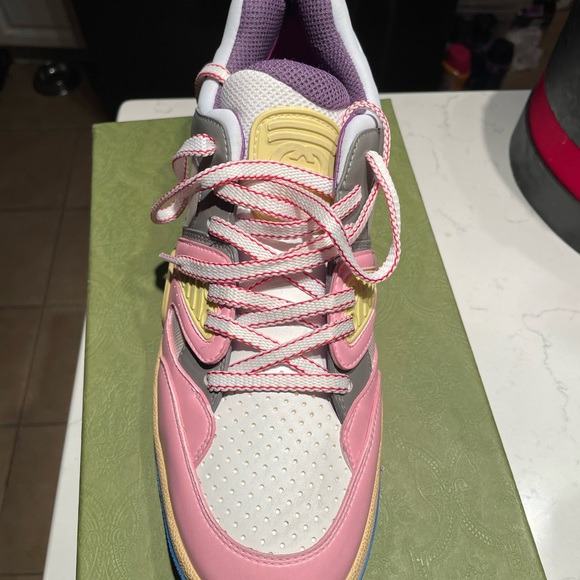 Gucci basket low top sneakers size 41.5 - Picture 2 of 4